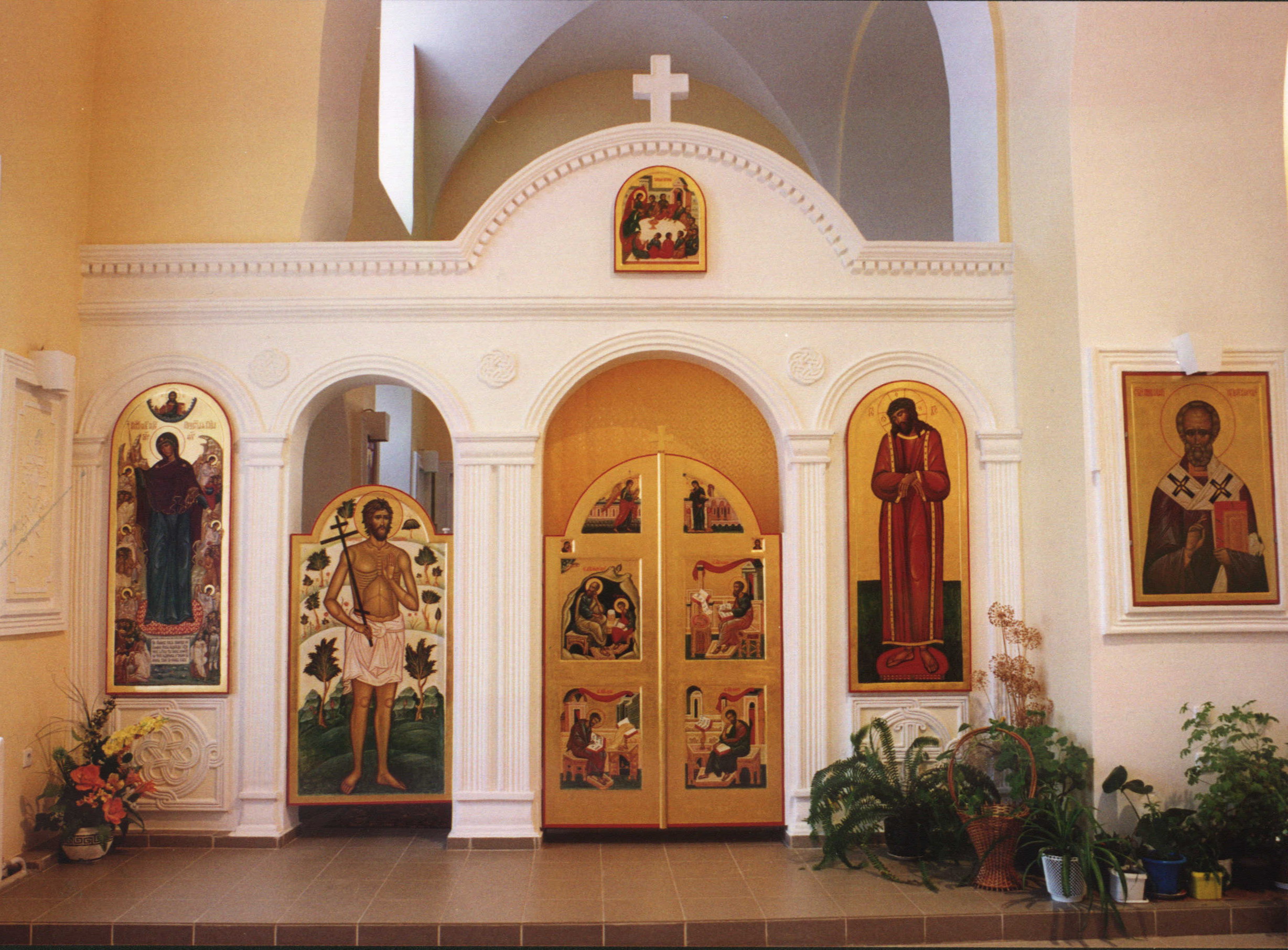 2003g.levyj-pridel-v-chest-ikony-b.m.-vsex-skorbyashhix-radoste